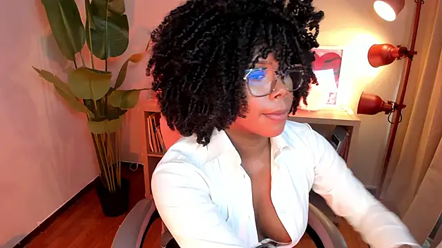 kehlannis  online show from March 13, 2026, 9:54 pm