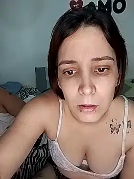 Snapshot of catperigosa chatting on November 1, 2025, 10:45 pm catperigosa online show from November 1, 2025, 10:45 pm