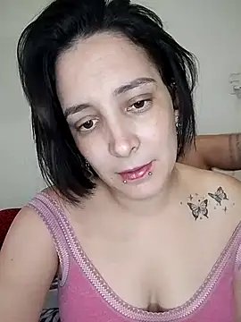 Snapshot of catperigosa chatting on November 27, 2025, 4:42 pm catperigosa online show from November 27, 2025, 4:42 pm