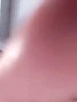 transreyna online show from April 2, 2026, 4:37 pm