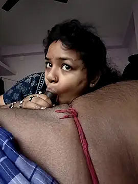 Deborbhavi222 online show from February 16, 2026, 8:21 am