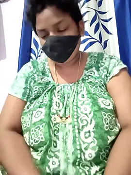 Deborbhavi222 online show from April 9, 2026, 4:45 pm