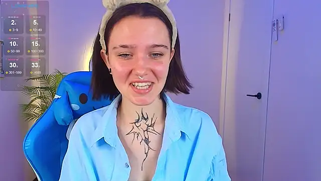 Elastikisss online show from October 4, 2025, 8:12 am