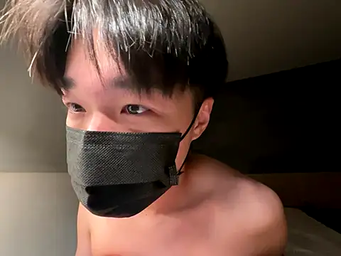 Yo155 online show from October 15, 2025, 2:39 pm