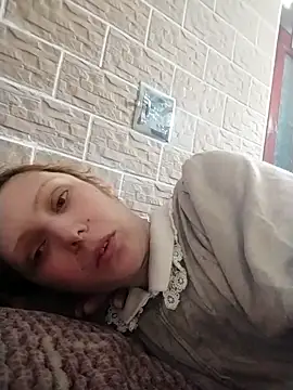 Ponka2011 online show from April 19, 2026, 5:18 am