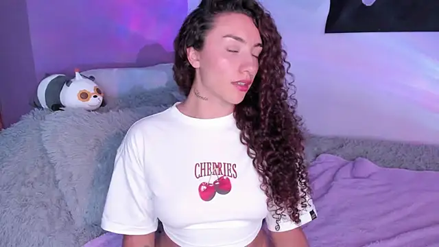 MegannP online show from April 21, 2026, 11:40 pm