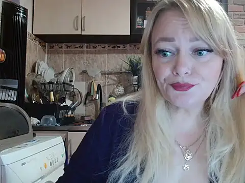 Sweet-blonde online show from October 6, 2025, 11:51 am