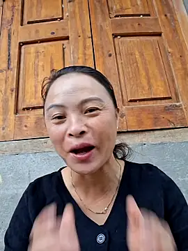 xuxulovezz online show from September 27, 2025, 1:43 am