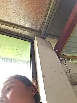 xuxulovezz online show from April 18, 2026, 4:38 am