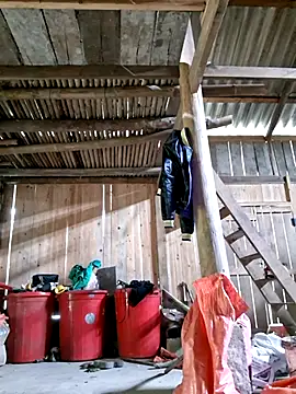 xuxulovezz online show from April 23, 2026, 3:19 am