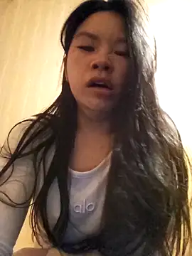 Snapshot of Suny_babyy chatting on April 29, 2026, 11:11 pm Suny babyy online show from April 29, 2026, 11:11 pm