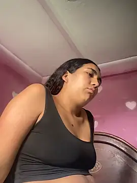 perla 2003 online show from April 21, 2026, 4:45 pm