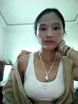 abigail-00 online show from October 26, 2025, 9:48 am