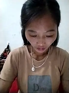 abigail-00 online show from November 4, 2025, 9:03 pm