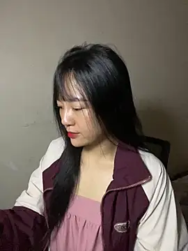 Be xinh online show from November 8, 2025, 2:39 pm