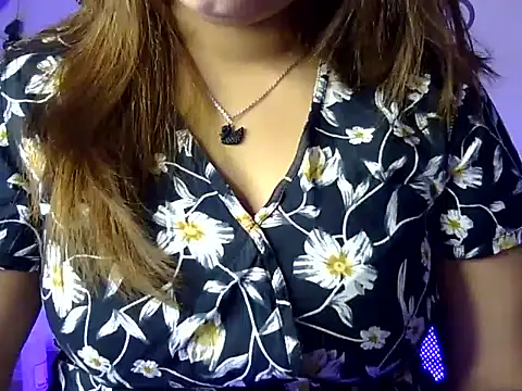 Snapshot of Aaliya02 chatting on February 19, 2026, 3:57 am Aaliya02 online show from February 19, 2026, 3:57 am