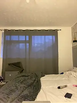 OliviaAshhh online show from April 13, 2026, 7:30 pm