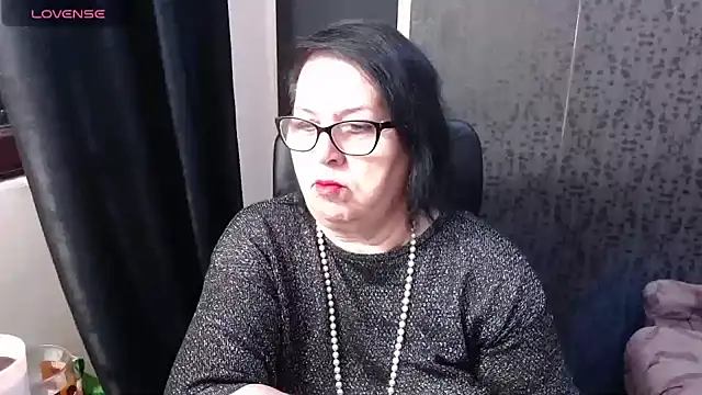 Snapshot of MissSanjanne chatting on May 18, 2026, 2:29 am MissSanjanne online show from May 18, 2026, 2:29 am