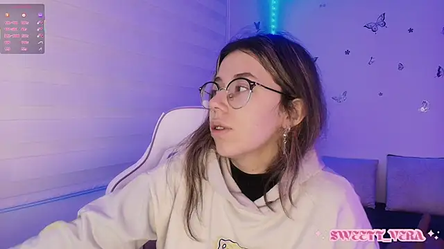 sweettvera online show from November 4, 2025, 10:14 am