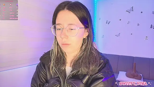 sweettvera online show from April 20, 2026, 12:52 pm