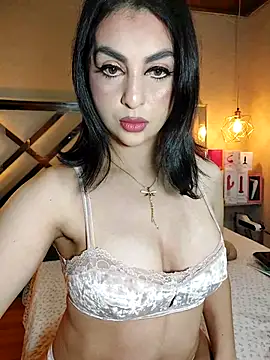 LlianneDiamond1 online show from November 30, 2025, 12:58 am