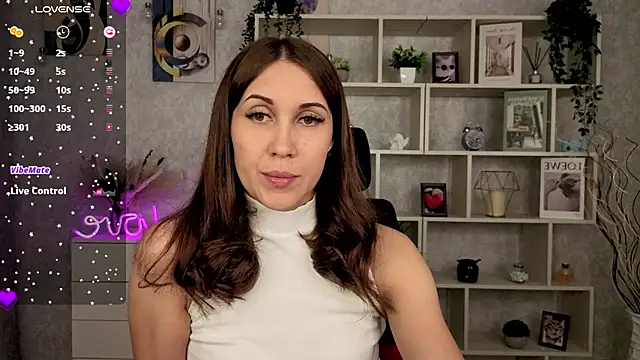 DreamVelour online show from October 15, 2025, 7:47 pm