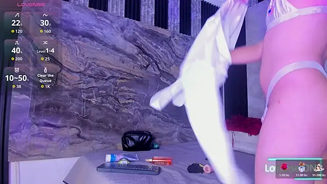 Ellis-Brown online show from November 6, 2025, 4:02 am