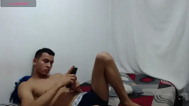 Snapshot of Kali_Mateo chatting on November 16, 2025, 5:13 am Kali Mateo online show from November 16, 2025, 5:13 am