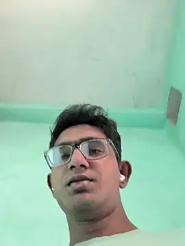 slaveboi9876 online show from December 17, 2025, 5:13 am