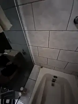 Snapshot of Preto18cmssa chatting on January 5, 2026, 9:51 pm Preto18cmssa online show from January 5, 2026, 9:51 pm