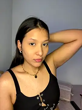 IsabellaJoness  online show from November 27, 2025, 8:11 pm