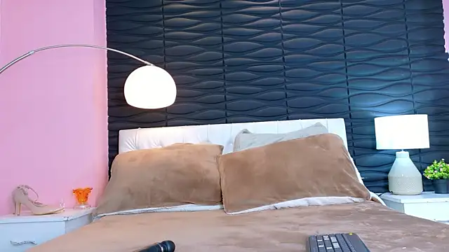 Valery Nasty   online show from October 7, 2025, 6:49 pm