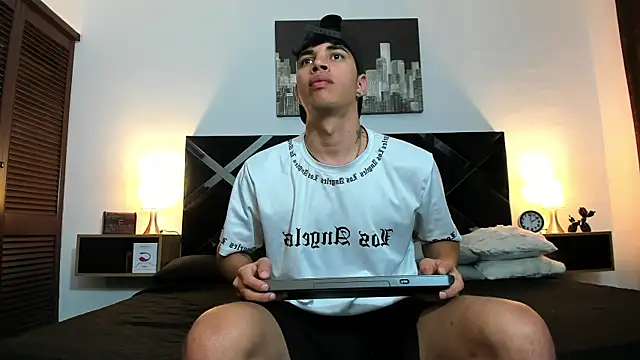 iammariano online show from April 12, 2026, 3:00 am