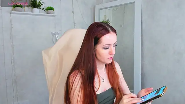 Berta Kelly online show from December 22, 2025, 12:40 am