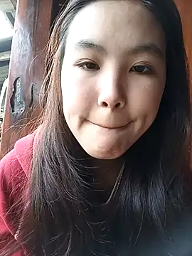 Mai lovely online show from December 14, 2025, 6:52 am