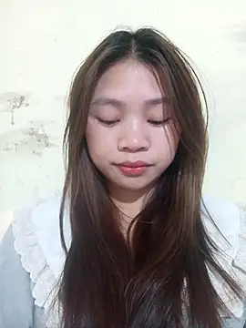 Mayy1 online show from December 2, 2025, 3:01 am