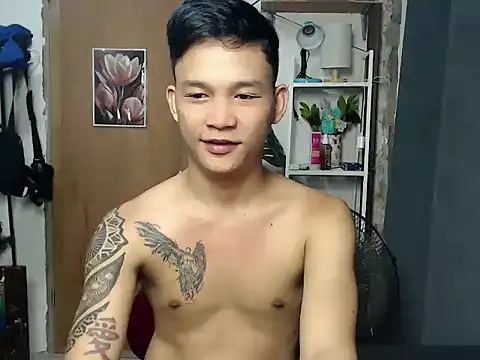 Snapshot of asianmonstercock05 chatting on May 14, 2026, 10:27 pm asianmonstercock05 online show from May 14, 2026, 10:27 pm