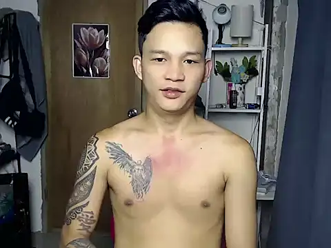 Snapshot of asianmonstercock05 chatting on May 20, 2026, 3:34 am asianmonstercock05 online show from May 20, 2026, 3:34 am