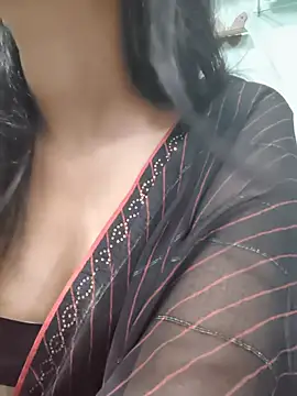 Snapshot of Lusty_Shreya_ chatting on July 28, 2026, 6:20 am Lusty Shreya online show from July 28, 2026, 6:20 am