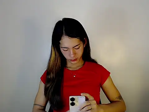 ashley bombshell online show from October 6, 2025, 8:17 pm