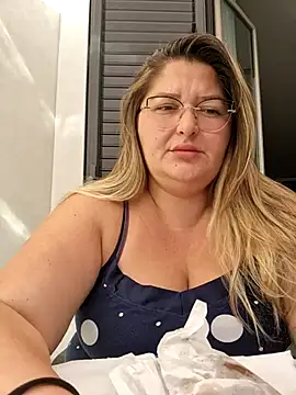 HornyBella88 online show from October 19, 2025, 8:15 am