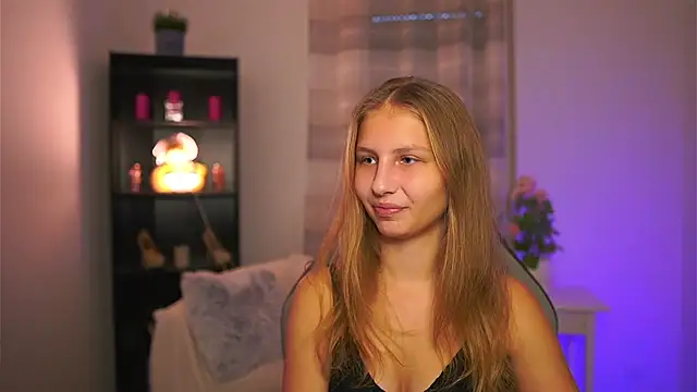 emmie murray online show from November 29, 2025, 2:20 pm