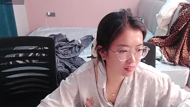 redrose520 online show from October 11, 2025, 12:26 pm