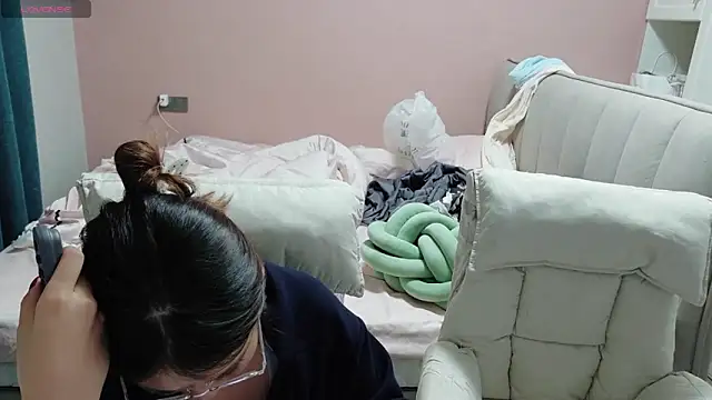 redrose520 online show from November 1, 2025, 9:55 am