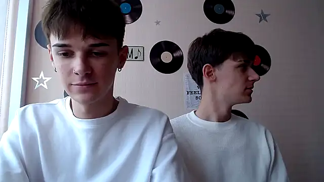 Hoot Dude  online show from September 30, 2025, 10:53 am