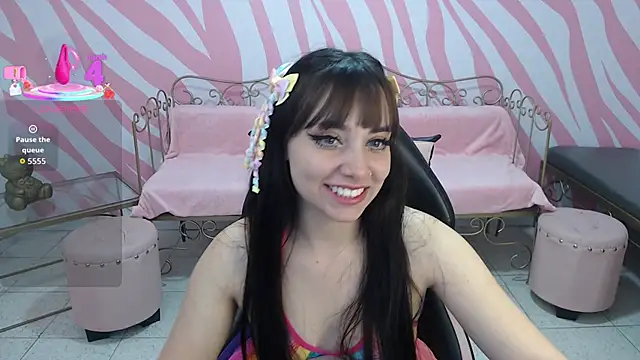 saabrina  online show from October 8, 2025, 1:09 pm