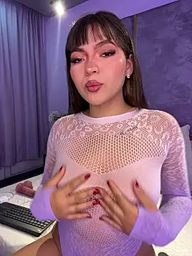 Snapshot of Samantha_Hans chatting on July 13, 2026, 9:17 pm Samantha Hans online show from July 13, 2026, 9:17 pm