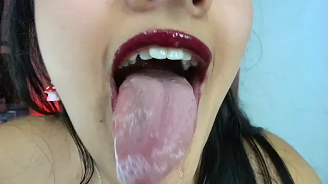 Hinata 21  online show from April 21, 2026, 1:42 am