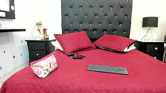 alana johnson 0 online show from March 23, 2026, 12:31 pm