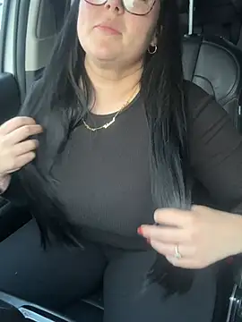 Snapshot of Ruby-Black chatting on March 5, 2026, 4:58 pm Ruby-Black online show from March 5, 2026, 4:58 pm